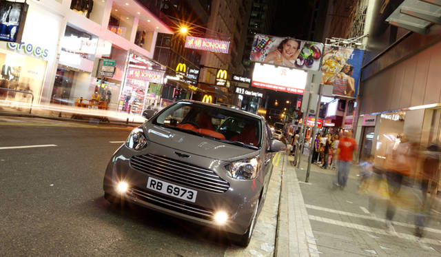 <strong>ASTON MARTIN Cygnet｜アストンマーティン シグネット</strong>　