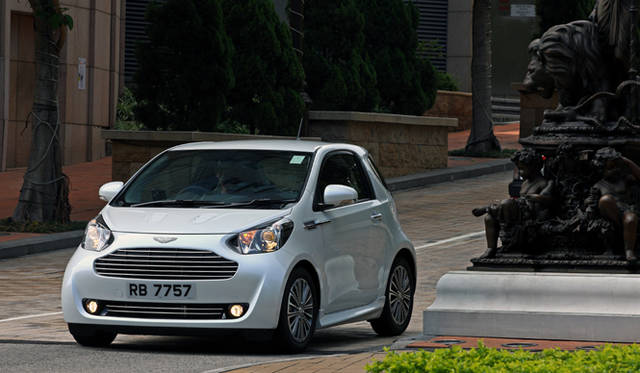 <strong>ASTON MARTIN Cygnet｜アストンマーティン シグネット</strong>　