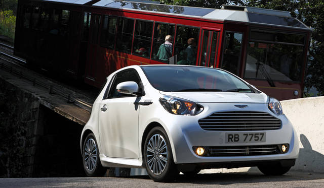 <strong>ASTON MARTIN Cygnet｜アストンマーティン シグネット</strong>　