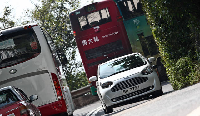 <strong>ASTON MARTIN Cygnet｜アストンマーティン シグネット</strong>　