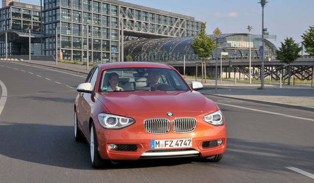 <strong>BMW│ビー･エム・ダブリュー 第42回東京モーターショー2011</strong>　1シリーズ
