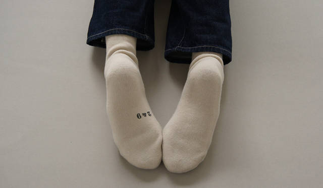 <strong>2＆9｜にときゅう</strong>　靴下裏