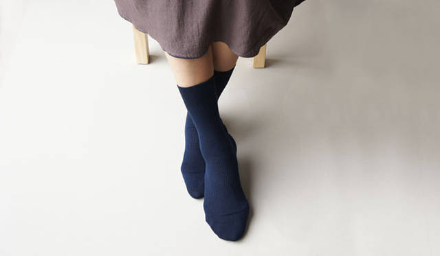 <strong>2＆9｜にときゅう</strong>　フィットするくつしたクルー　1680円