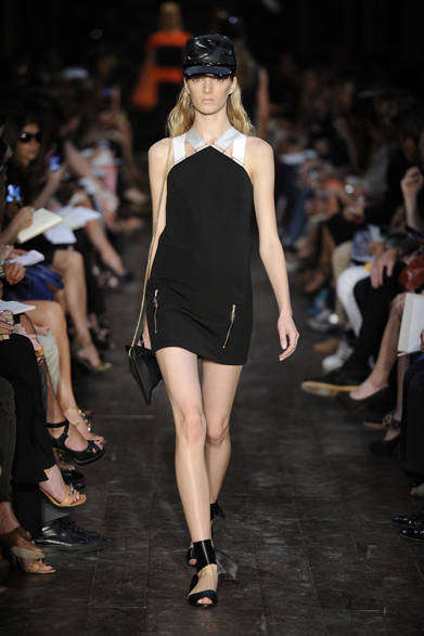 <strong>Victoria Beckham｜ヴィクトリア ベッカム</strong>　2012年春夏コレクション速報！