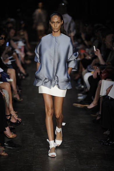 <strong>Victoria Beckham｜ヴィクトリア ベッカム</strong>　2012年春夏コレクション速報！