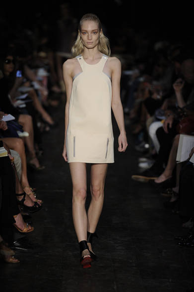 <strong>Victoria Beckham｜ヴィクトリア ベッカム</strong>　2012年春夏コレクション速報！