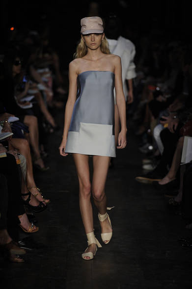 <strong>Victoria Beckham｜ヴィクトリア ベッカム</strong>　2012年春夏コレクション速報！