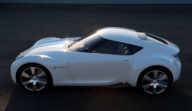 <strong>NISSAN ESFLOW｜日産 エスフロー</strong>