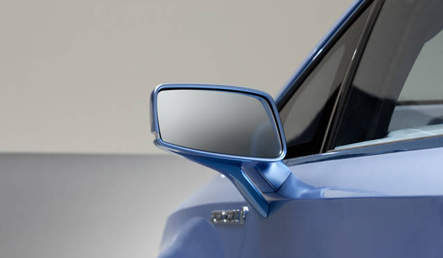 <strong>TOYOTA FCV-R｜トヨタ FCV-R</strong>