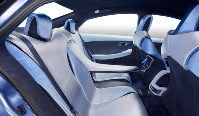 <strong>TOYOTA FCV-R｜トヨタ FCV-R</strong>