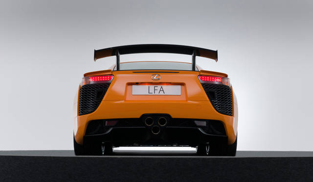 <strong>LEXUS LFA Nurburgring package｜レクサス LFA ニュルブルクリンク パッケージ</strong>