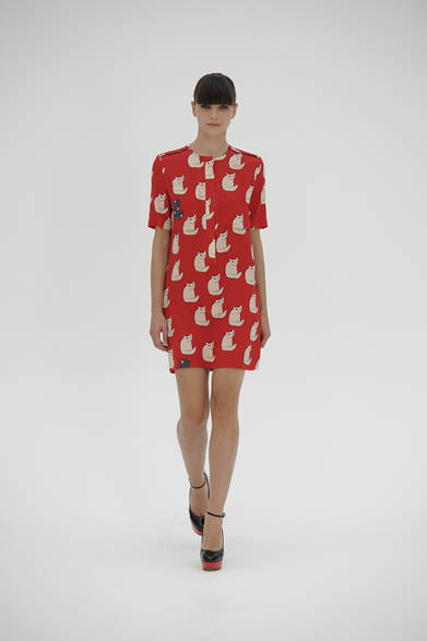 <strong>Victoria, Victoria Beckham｜ヴィクトリア ヴィクトリア・ベッカム</strong>　2012年春夏コレクション速報