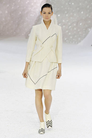 <strong>CHANEL｜シャネル</strong>　2012年春夏コレクション速報 ©CHANEL
