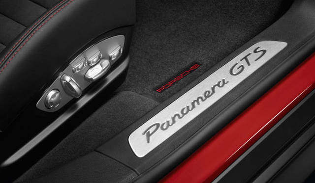 <strong>PORSCHE Panamera GTS｜ポルシェ パナメーラGTS</strong>