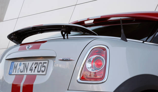 <strong>MINI Coupe｜ミニ クーペ</strong>