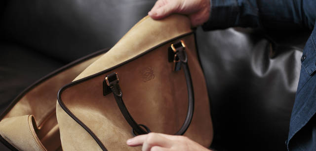 <strong>LOEWE｜ロエベ</strong>　