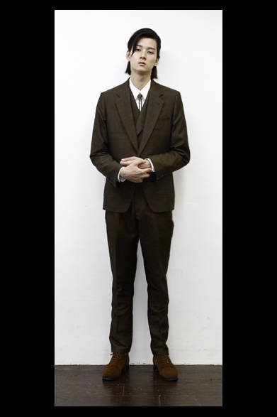 <strong>TOGA VIRILIS｜トーガ ビリリース</strong>　