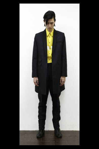 <strong>TOGA VIRILIS｜トーガ ビリリース</strong>　