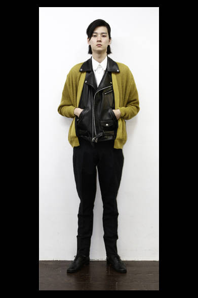 <strong>TOGA VIRILIS｜トーガ ビリリース</strong>　