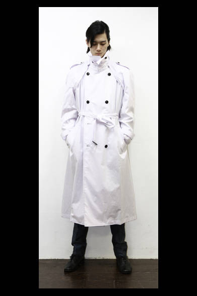 <strong>TOGA VIRILIS｜トーガ ビリリース</strong>　