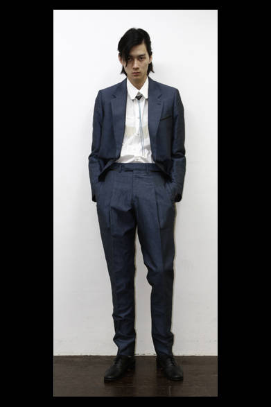 <strong>TOGA VIRILIS｜トーガ ビリリース</strong>　