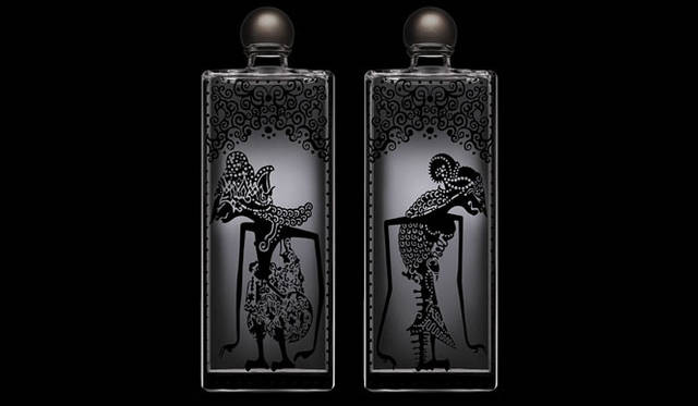 <strong>SERGE LUTENS｜セルジュ・ルタンス</strong>　「ENGRAVED BOTTLE 2011」美しい手彫り模様がほどこされた限定ボトル。世界限定15セットのうち日本では3セットのみ販売。1セット7万5600円