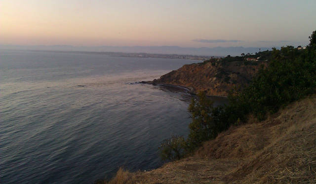 <strong>GLCO｜ジー エル シー オー　デザイナー ギャレット・レイト氏来日インタビュー！</strong>　「おなじ国でも、東海岸とはまったく雰囲気がちがう。ニューヨークのような忙しなさはなく、広い大地と海、太陽とのんびり暮らす、それが“カリフォルニアライフスタイル”なんだ」