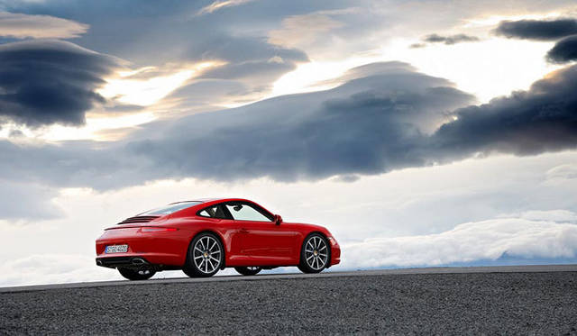 <strong>Porsche 911｜ニュー911から垣間見る、最新のポルシェエンジニアリング</strong>
