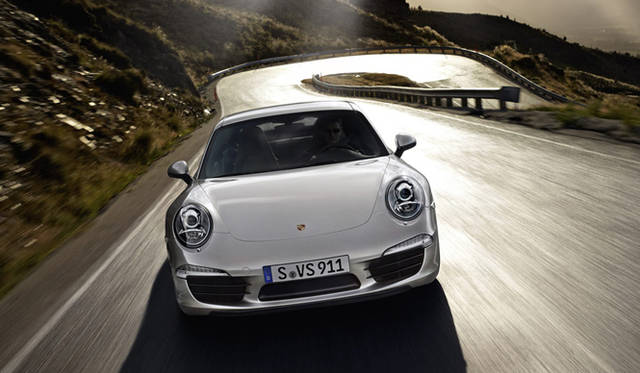 <strong>Porsche 911｜ニュー911から垣間見る、最新のポルシェエンジニアリング</strong>