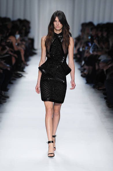 <strong>Givenchy by Riccardo Tisci｜ジバンシィ バイ リカルド ティッシ</strong>　2012年春夏コレクション