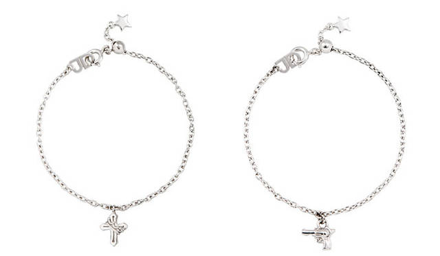 <strong>Justin Davis｜ジャスティン デイビス</strong>　「キッズコレクション」　左／ブレスレット［シルバー］（サイズ可動式 全長15cm）1万7850円、右／ブレスレット［シルバー］（サイズ可動式 全長15cm）1万7850円