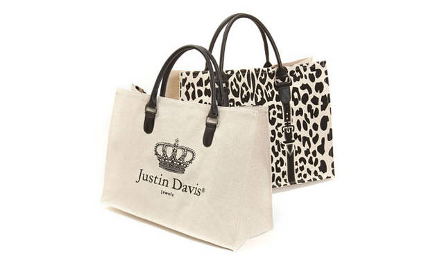 <strong>Justin Davis｜ジャスティン デイビス</strong>　「クリスマスフェア」　Justin Davisオリジナルボストンバッグプレゼント（一部除外あり。また、なくなり次第終了）