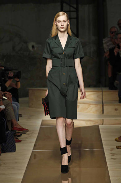 <strong>Céline｜セリーヌ</strong> 　2012年春夏コレクション速報　©Céline