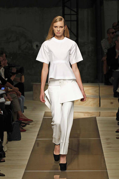 <strong>Céline｜セリーヌ</strong> 　2012年春夏コレクション速報　©Céline