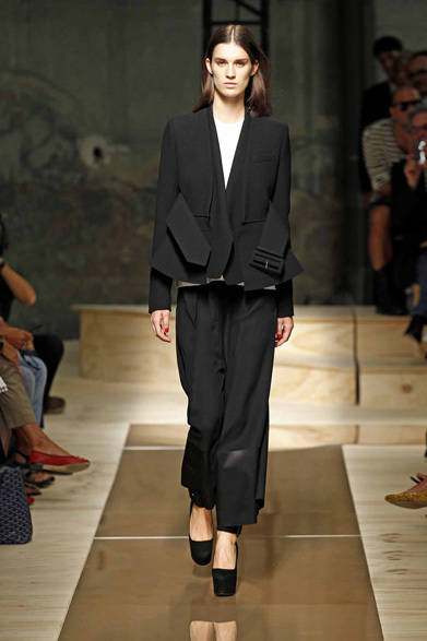 <strong>Céline｜セリーヌ</strong> 　2012年春夏コレクション速報　©Céline