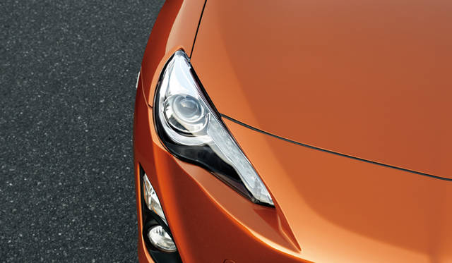 <strong>TOYOTA 86｜トヨタ 86</strong>