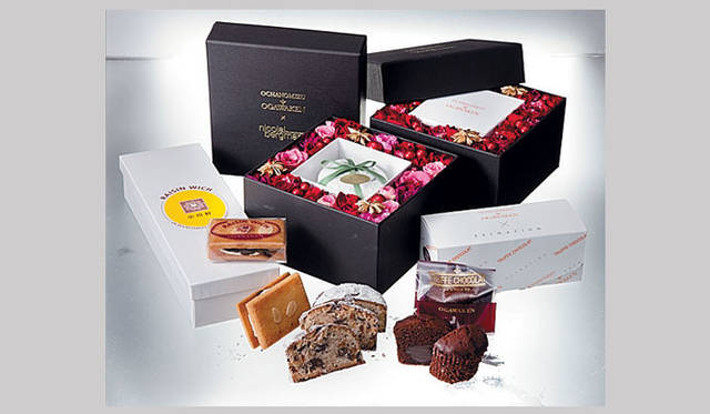 <strong>ESTNATION｜エストネーション</strong>　2011クリスマスキャンペーン　御茶ノ水 小川軒