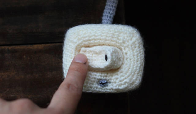 <strong>コニカミノルタ特別企画展 へんなあみもの展</strong>