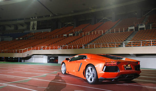<strong>Lamborghini Aventador LP 700-4｜ランボルギーニ アヴェンタドール LP 700-4</strong>