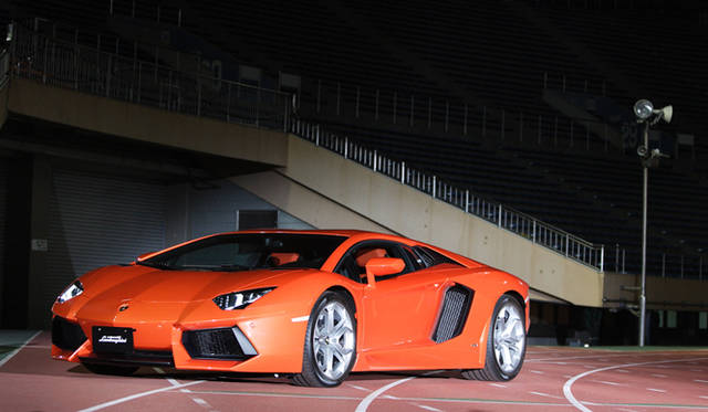 <strong>Lamborghini Aventador LP 700-4｜ランボルギーニ アヴェンタドール LP 700-4</strong>