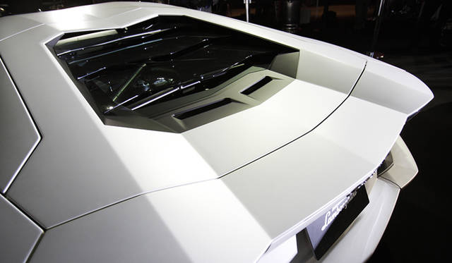 <strong>Lamborghini Aventador LP 700-4｜ランボルギーニ アヴェンタドール LP 700-4</strong>