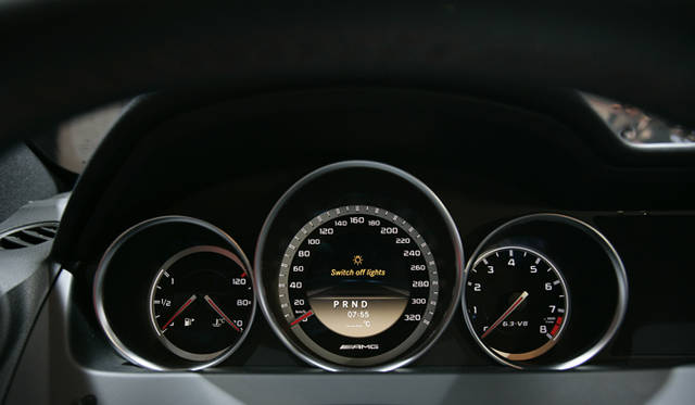 665_33_mercedes <strong>Mercedes-Benz C 63 AMG Black Series|メルセデス・ベンツ C 63 AMG ブラックシリーズ</strong>