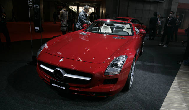 665_34_mercedes <strong>Mercedes-Benz SLS AMG Roadster|メルセデス・ベンツ SLS AMG ロードスター</strong>