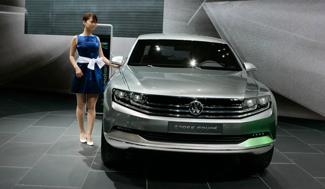 <strong>Volkswagen CROSS COUPE｜フォルクスワーゲン クロス クーペ</strong>
