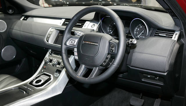 <strong>RANGE ROVER EVOQUE｜レンジローバー イヴォーク</strong>