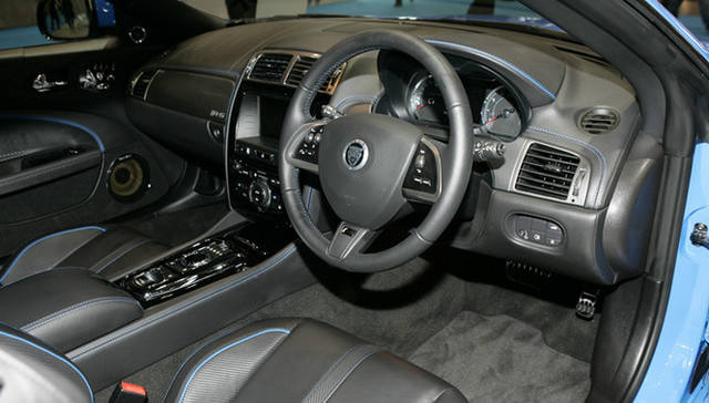 <strong>Jaguar XKR-S｜ジャガー XKR-S</strong>