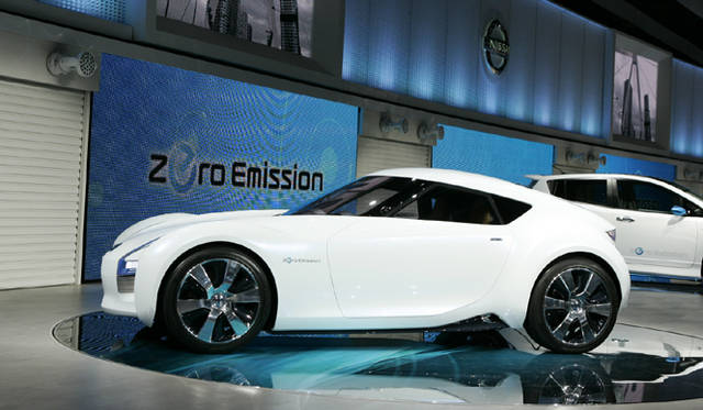 <strong>NISSAN ESFLOW｜日産 エスフロー</strong>