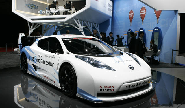 <strong>NISSAN LEAF NISMO RC｜日産 リーフ ニスモRC</strong>