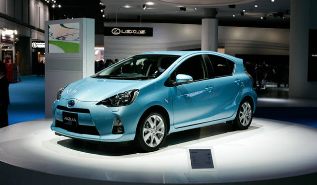 <strong>TOYOTA AQUA｜トヨタ アクア</strong>