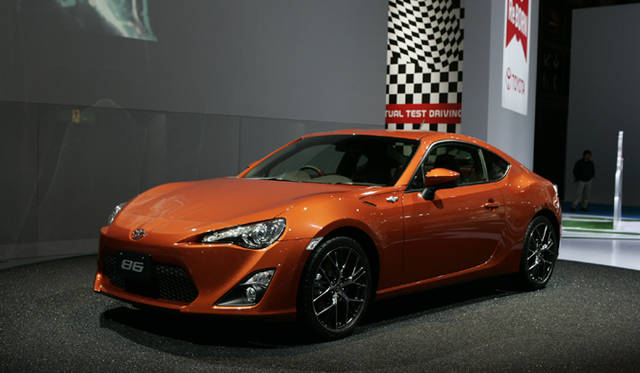 <strong>TOYOTA 86｜トヨタ 86</strong>